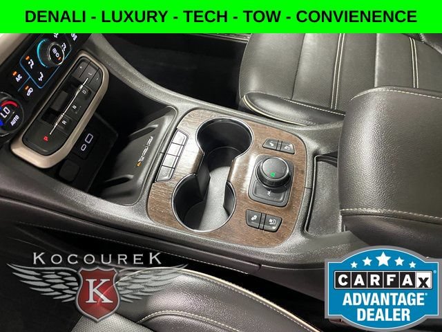 Used 2023 GMC Acadia Denali w/ Denali Ultimate Package AWD/4WD image 17