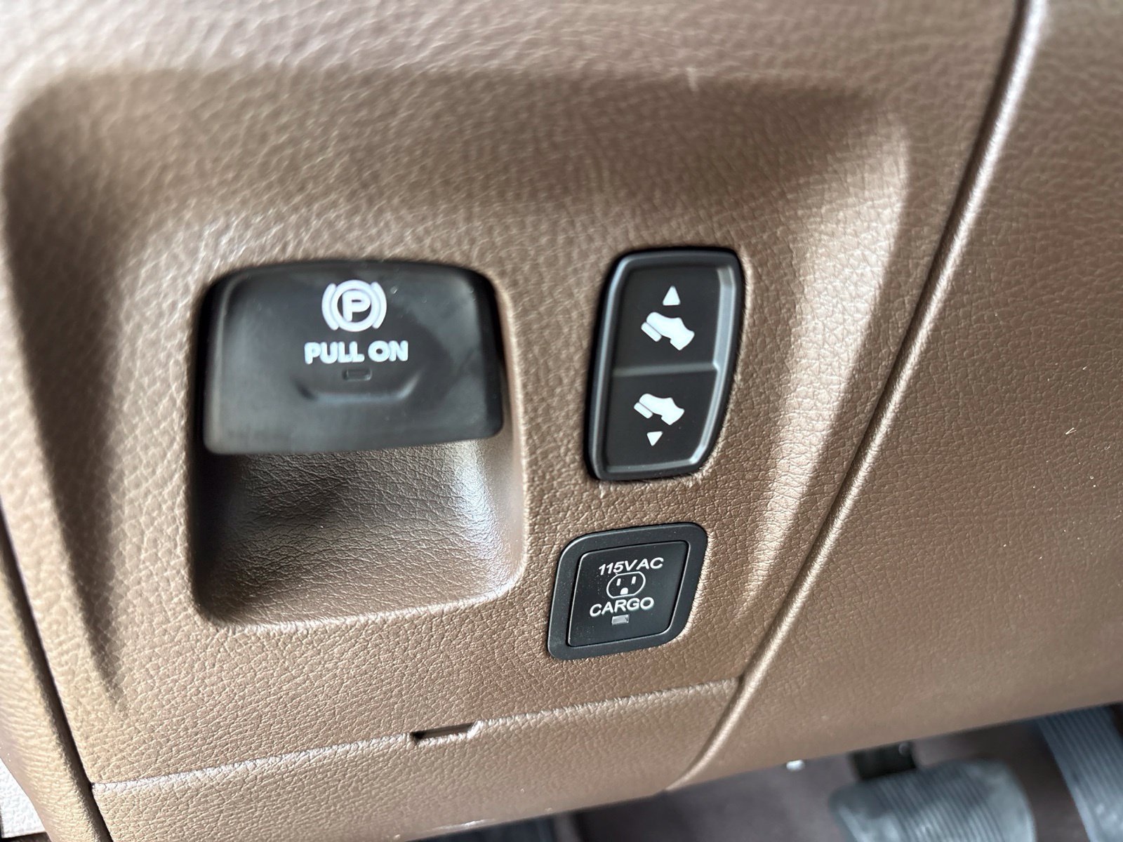 New 2027 RAM 1500 Laramie Longhorn AWD/4WD image 17