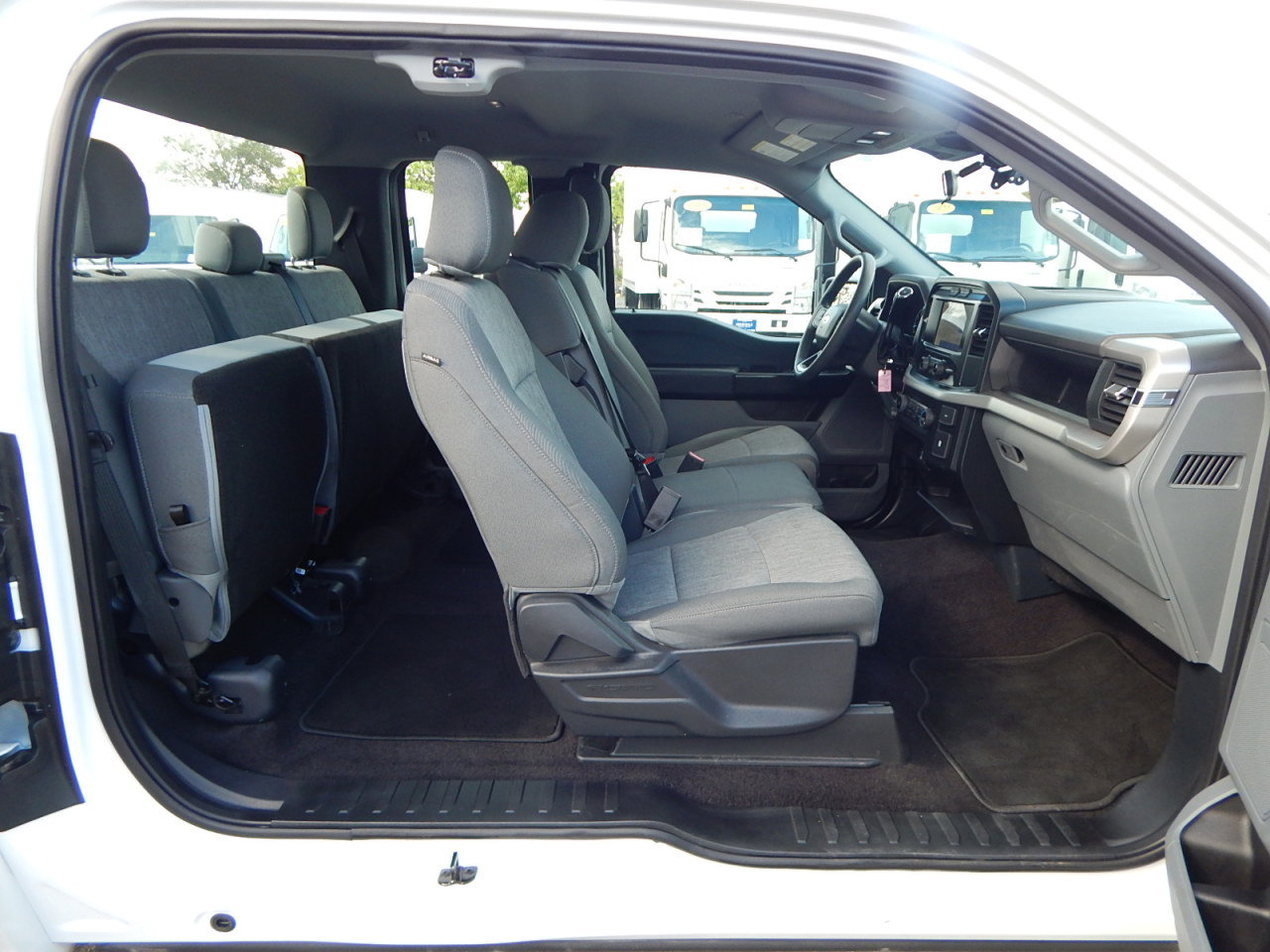 Used 2022 Ford F150 XL w/ Equipment Group 101A High RWD image 14