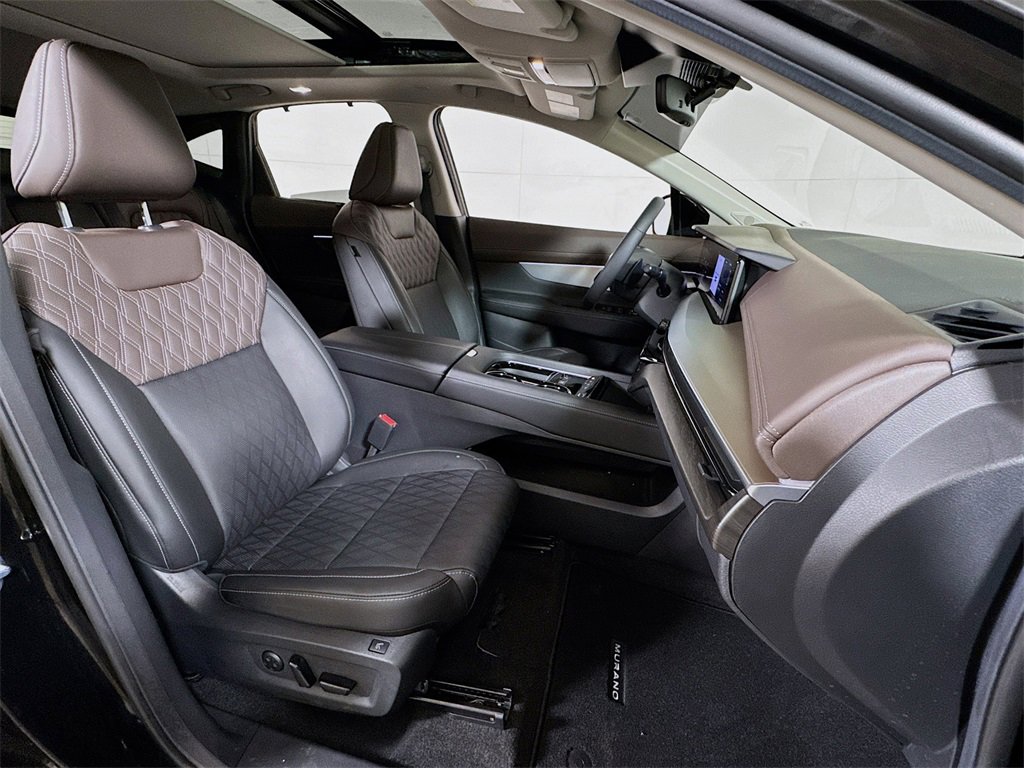 Used 2025 Nissan Murano Platinum w/ Cargo Package image 28