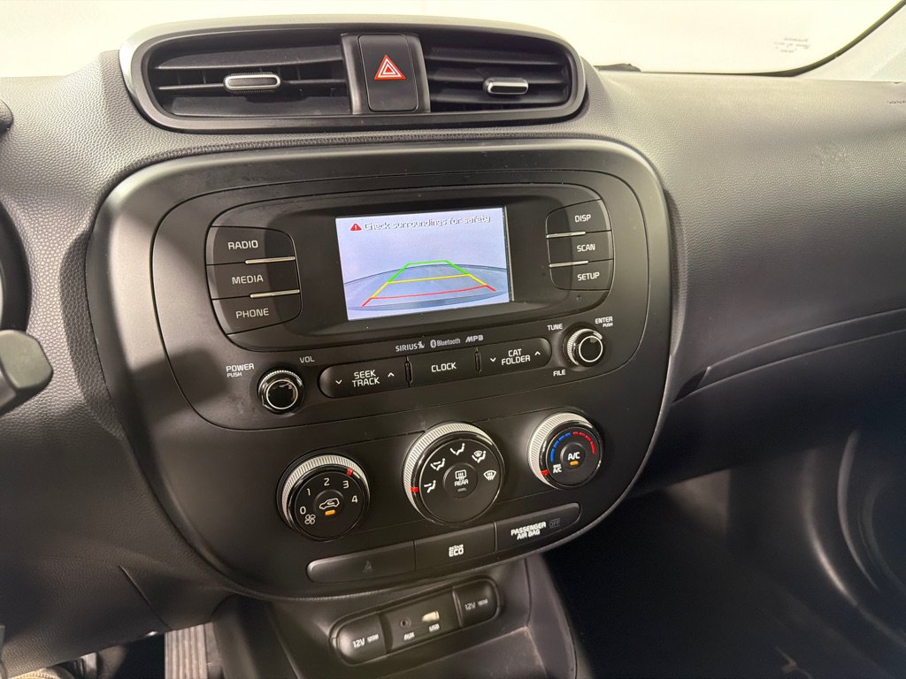 Used 2016 Kia Soul + w/ Designer's Package FWD image 15