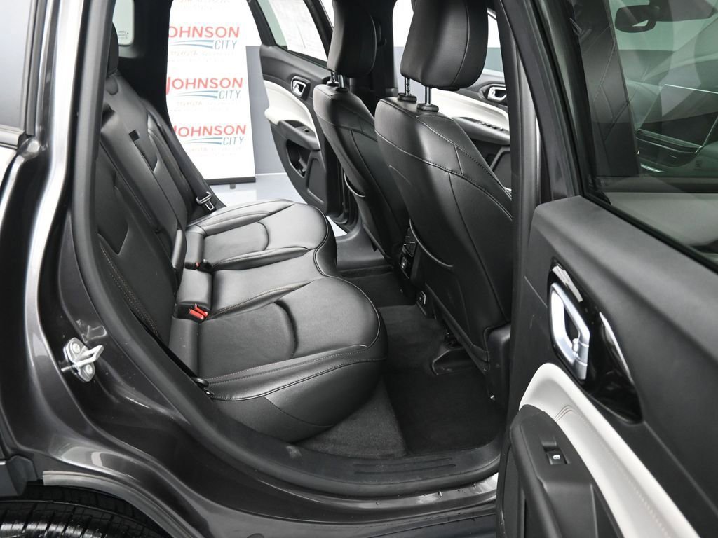 Used 2023 Jeep Compass Limited AWD/4WD image 23