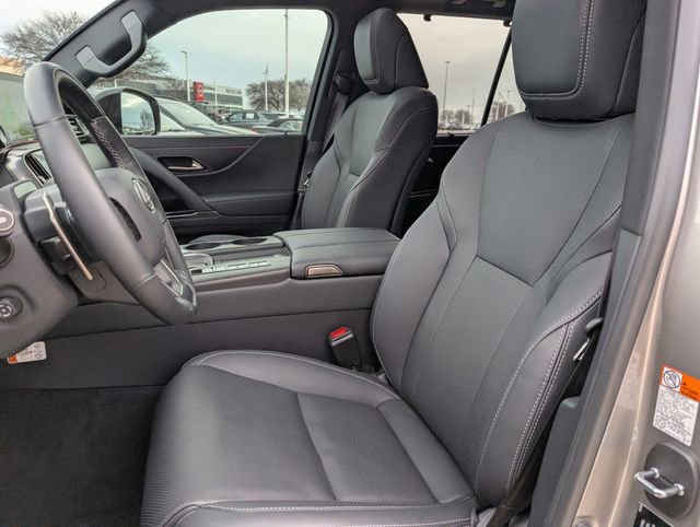 Used 2026 Lexus LX 700h Luxury image 25