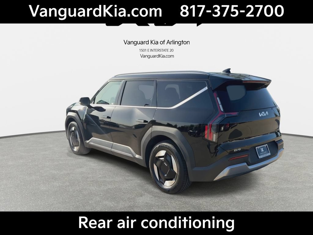 Certified 2024 Kia EV9 Wind AWD/4WD image 7