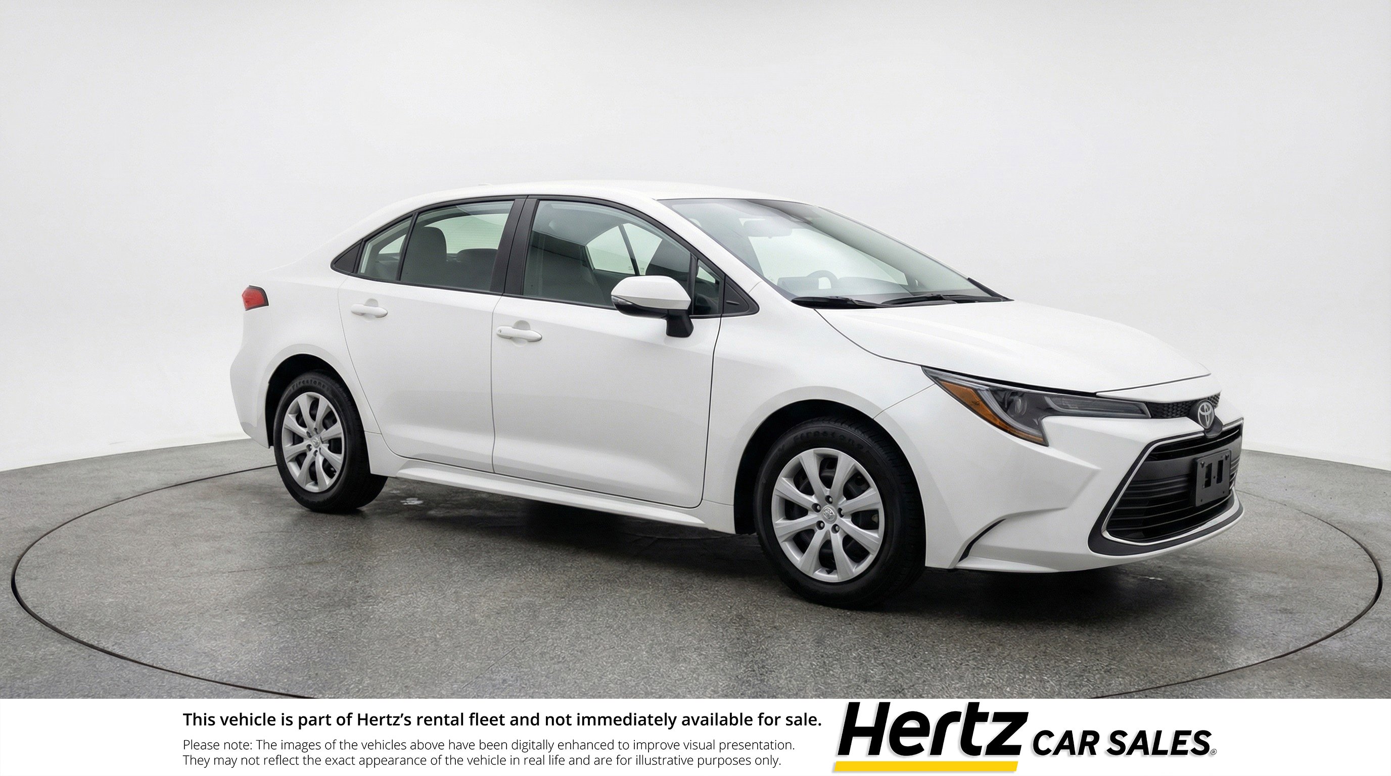 Used 2025 Toyota Corolla LE FWD image 1