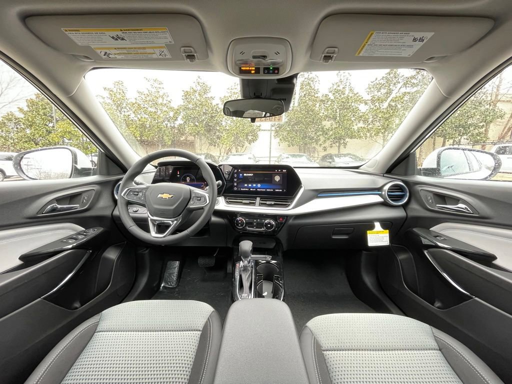 New 2026 Chevrolet Trax LT w/ Driver Confidence Package image 29