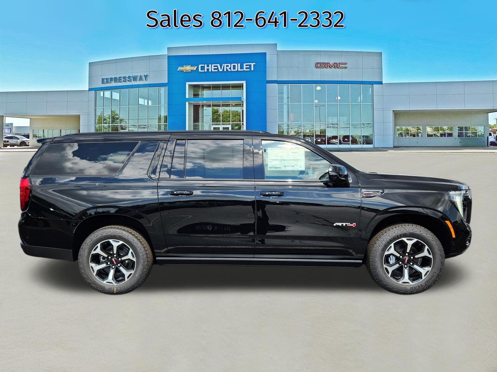 New 2026 GMC Yukon XL AT4 w/ AT4 Premium Package AWD/4WD image 5