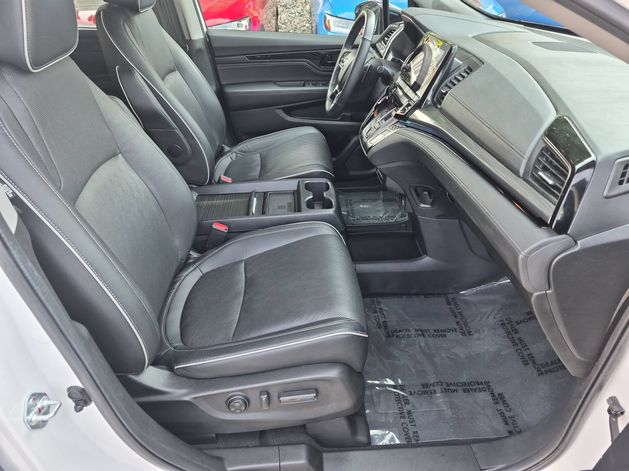Certified 2024 Honda Odyssey Elite image 34