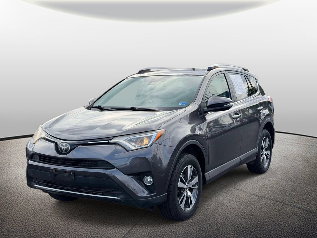 Used 2018 Toyota RAV4 XLE AWD/4WD image 7