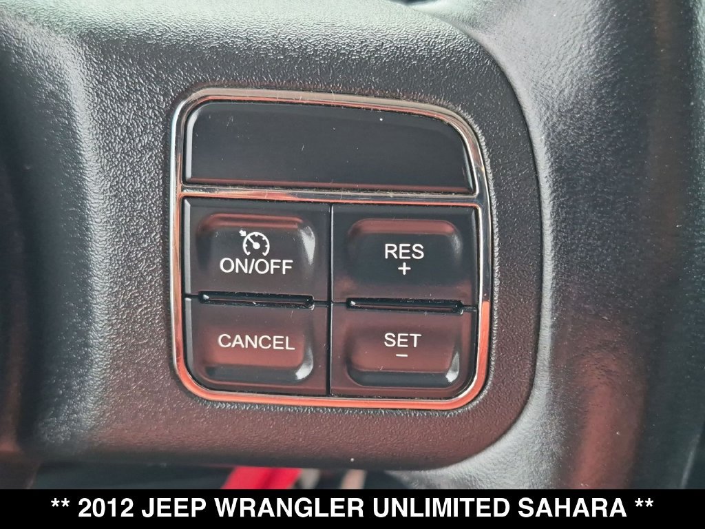 Used 2012 Jeep Wrangler Unlimited Sahara w/ Dual Top Group AWD/4WD image 5