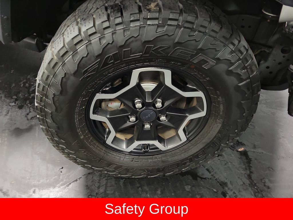 Used 2020 Jeep Gladiator Rubicon AWD/4WD image 11
