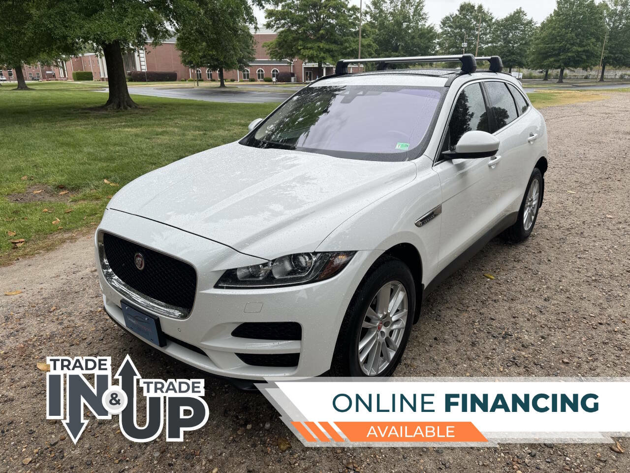 Used 2017 Jaguar F-PACE Prestige AWD/4WD image 1