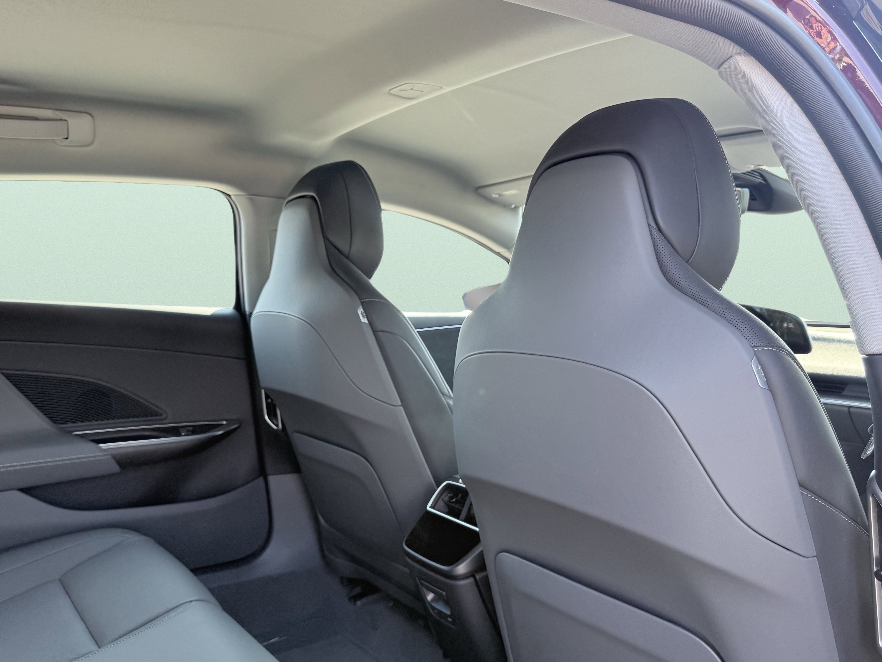 Used 2025 Lucid Air Touring AWD/4WD image 47