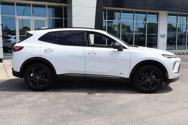 New 2026 Buick Envision Sport Touring image 10