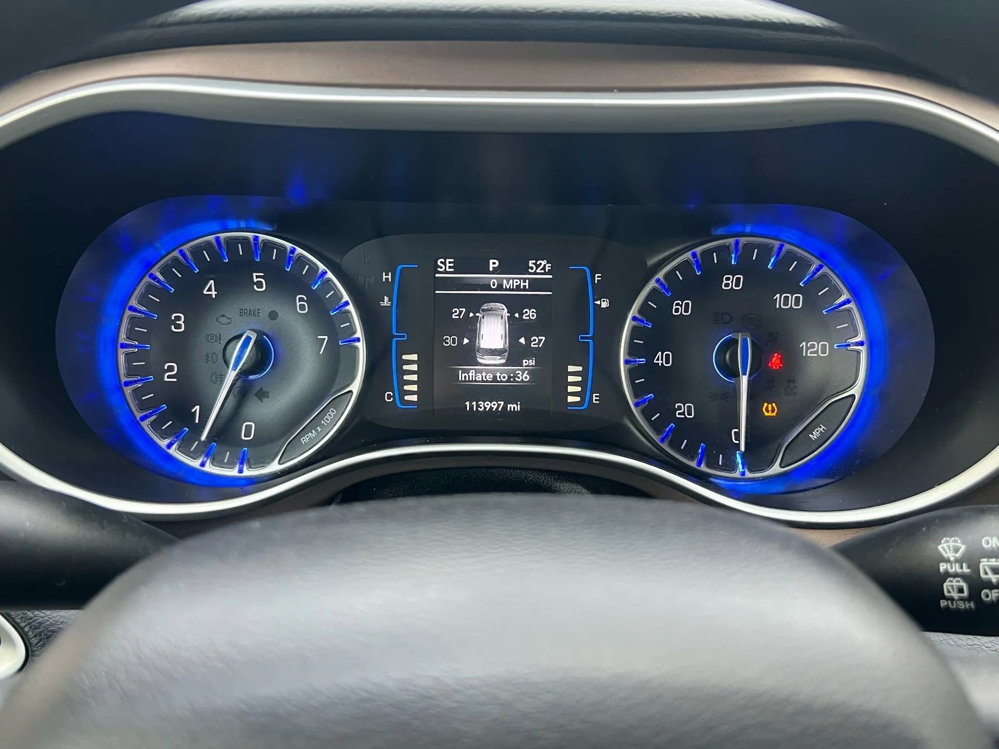 Used 2017 Chrysler Pacifica LX image 12