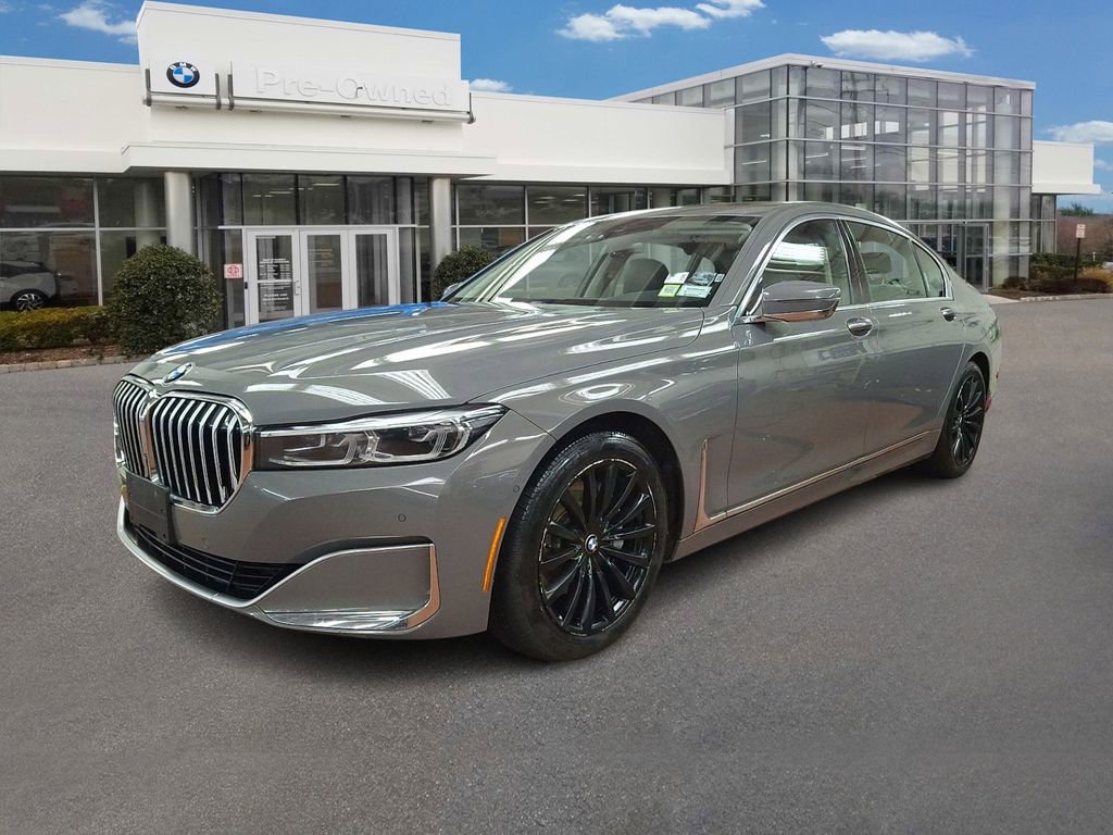 Used 2022 BMW 740i xDrive w/ Premium Package