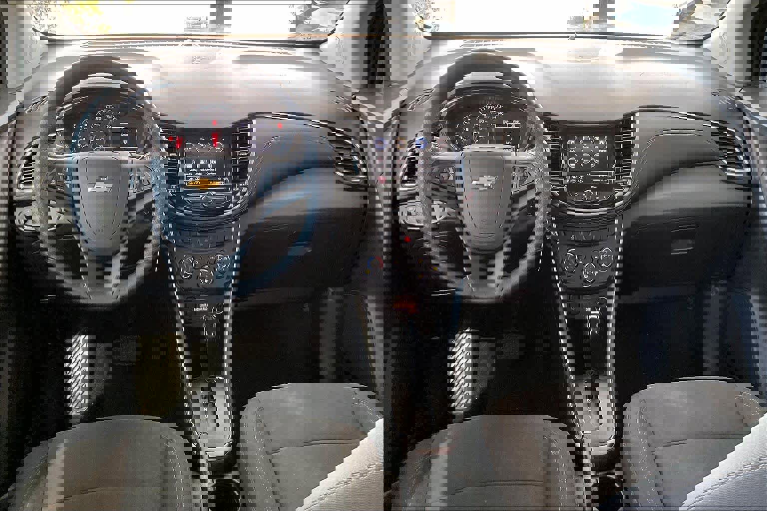 Used 2020 Chevrolet Trax LS w/ Tint and Cruise Package image 15