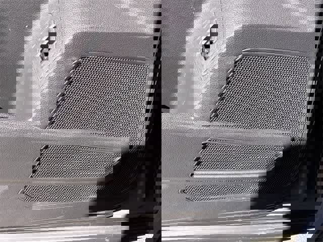 Used 2023 Volkswagen Atlas Cross Sport SEL R-Line image 33