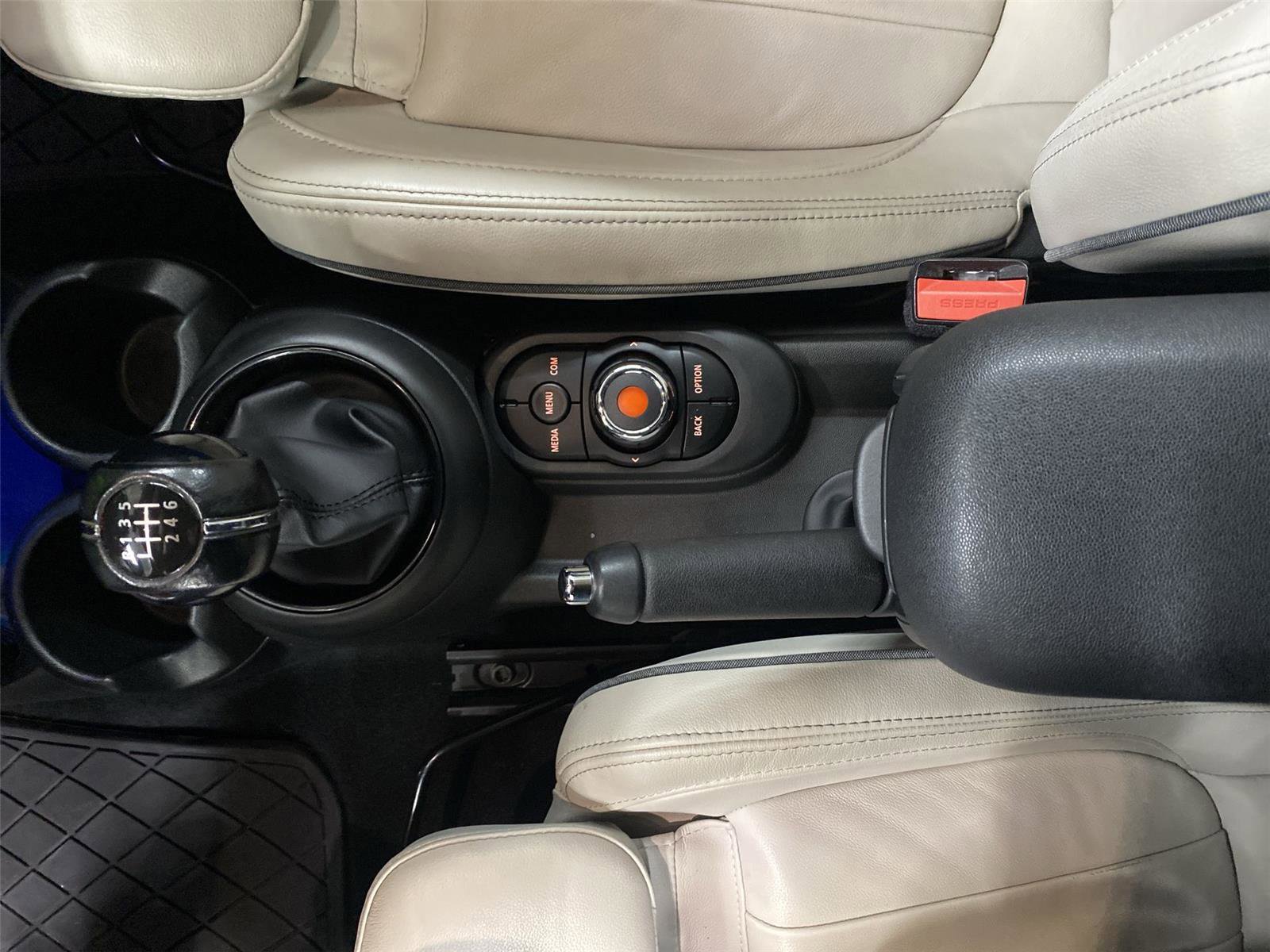 Used 2019 MINI Cooper S image 26