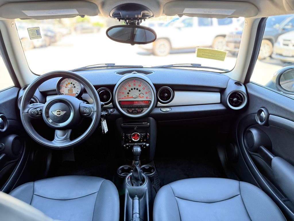 Used 2013 MINI Cooper Hardtop FWD image 9