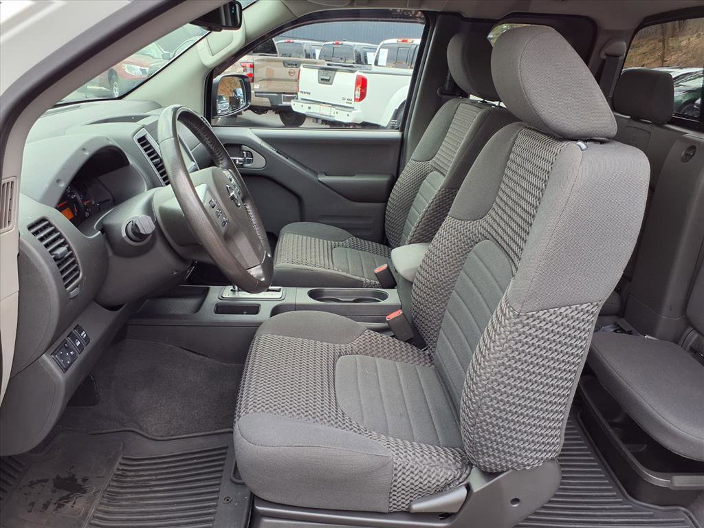 Used 2019 Nissan Frontier SV w/ Value Truck Package image 15