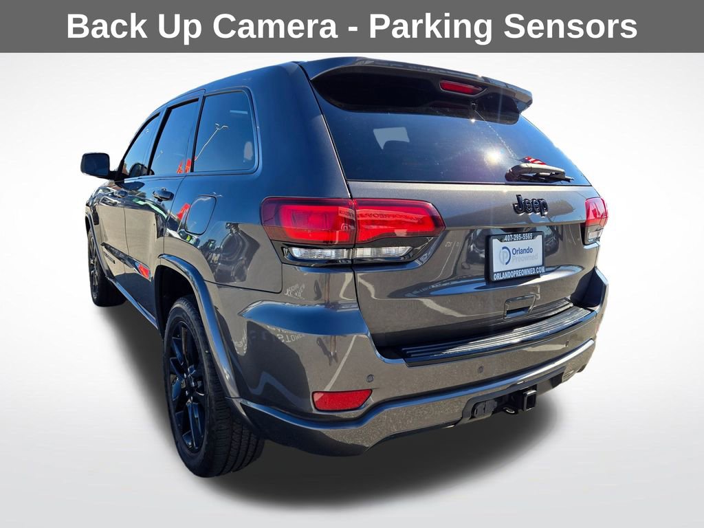 Used 2017 Jeep Grand Cherokee Altitude image 6