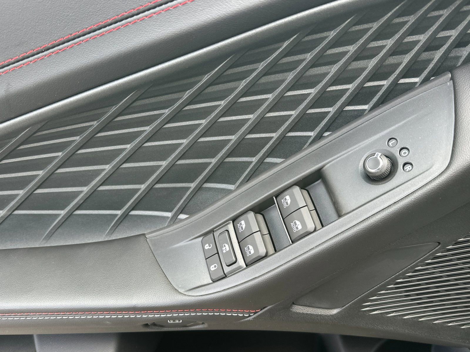 New 2026 Dodge Charger R/T AWD/4WD image 11