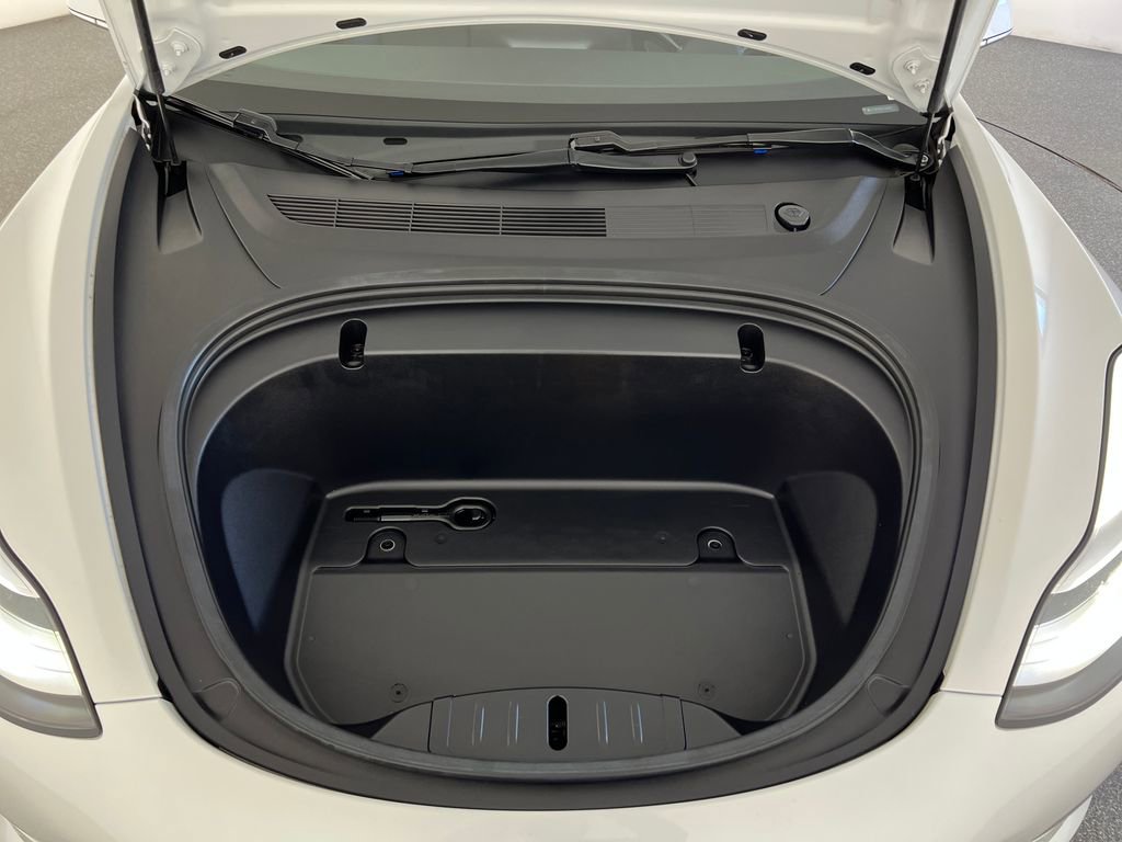 Used 2020 Tesla Model 3 Long Range image 23