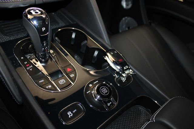 Used 2023 Bentley Bentayga Extended Wheelbase image 42