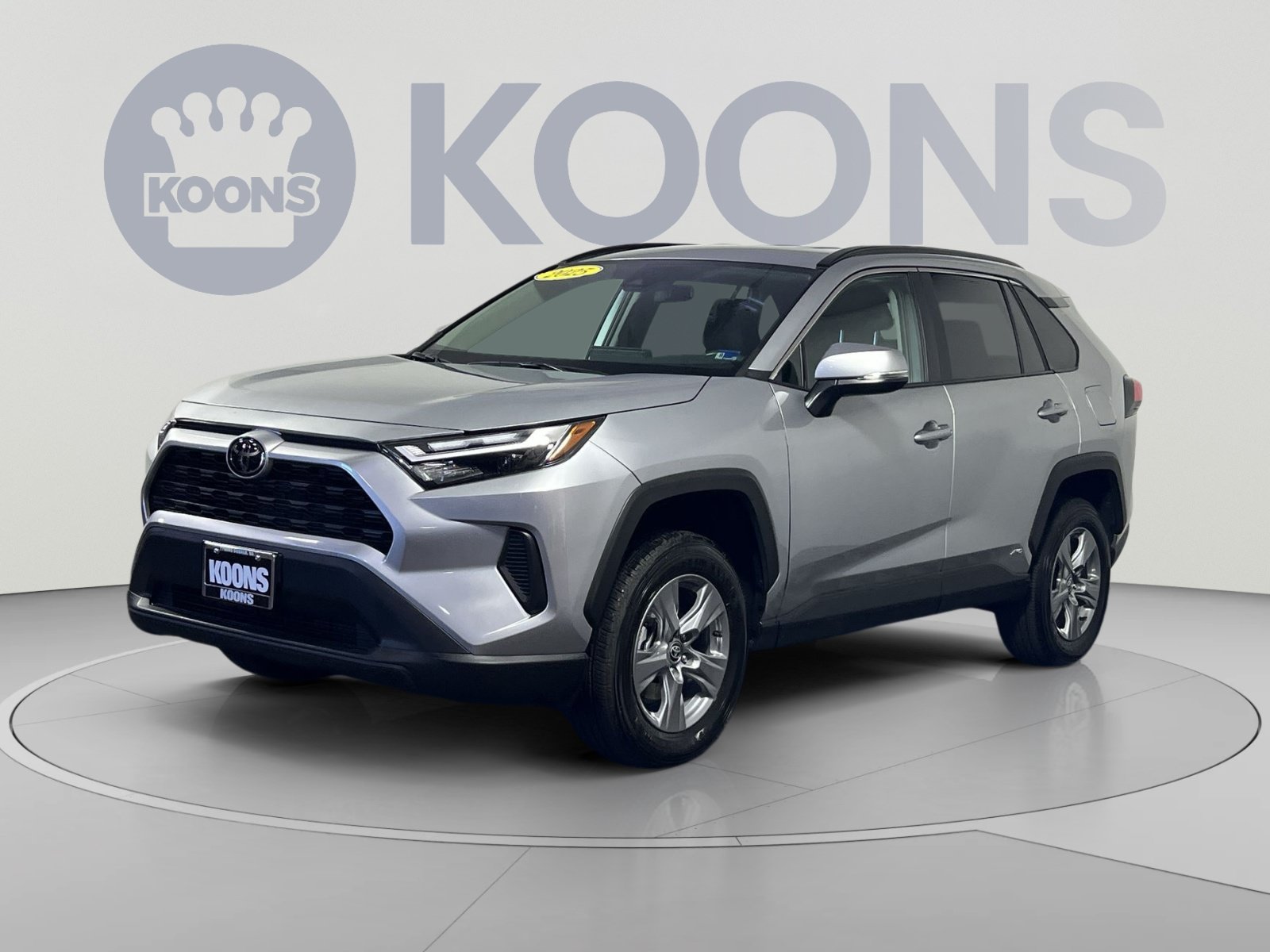 Used 2025 Toyota RAV4 XLE