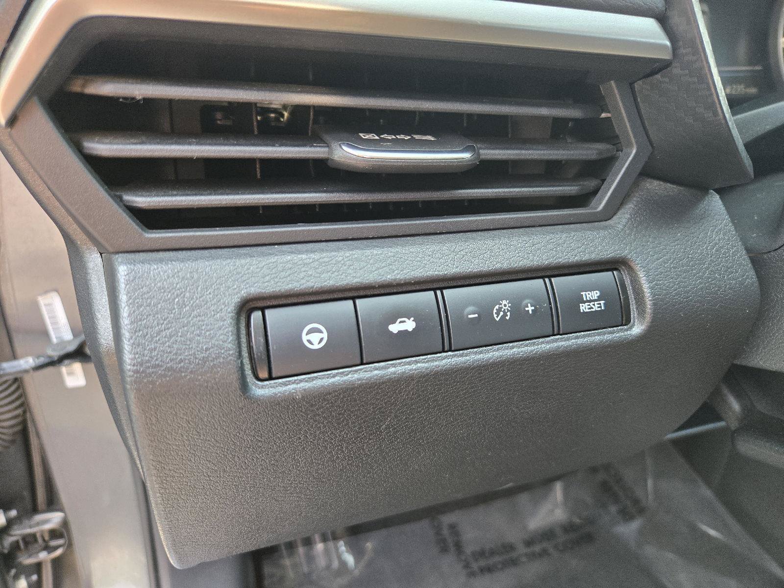 Used 2019 Nissan Altima 2.5 SV AWD/4WD image 15
