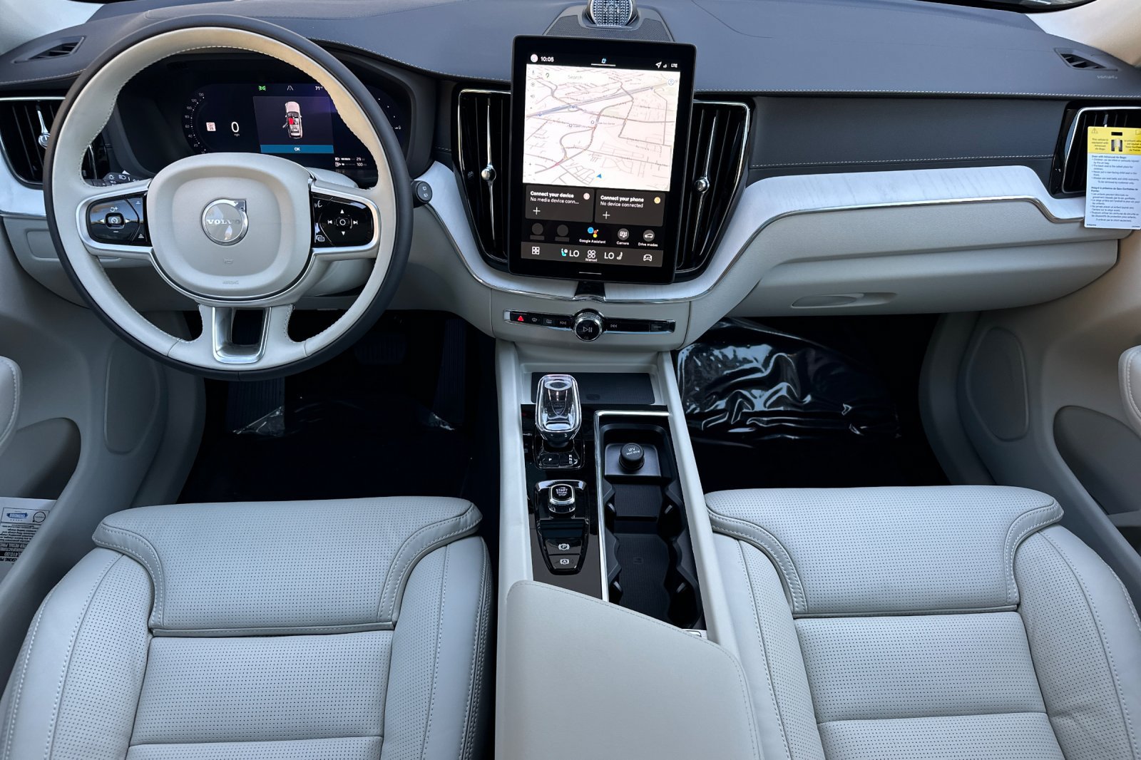 New 2026 Volvo XC60 T8 Ultra AWD/4WD image 10