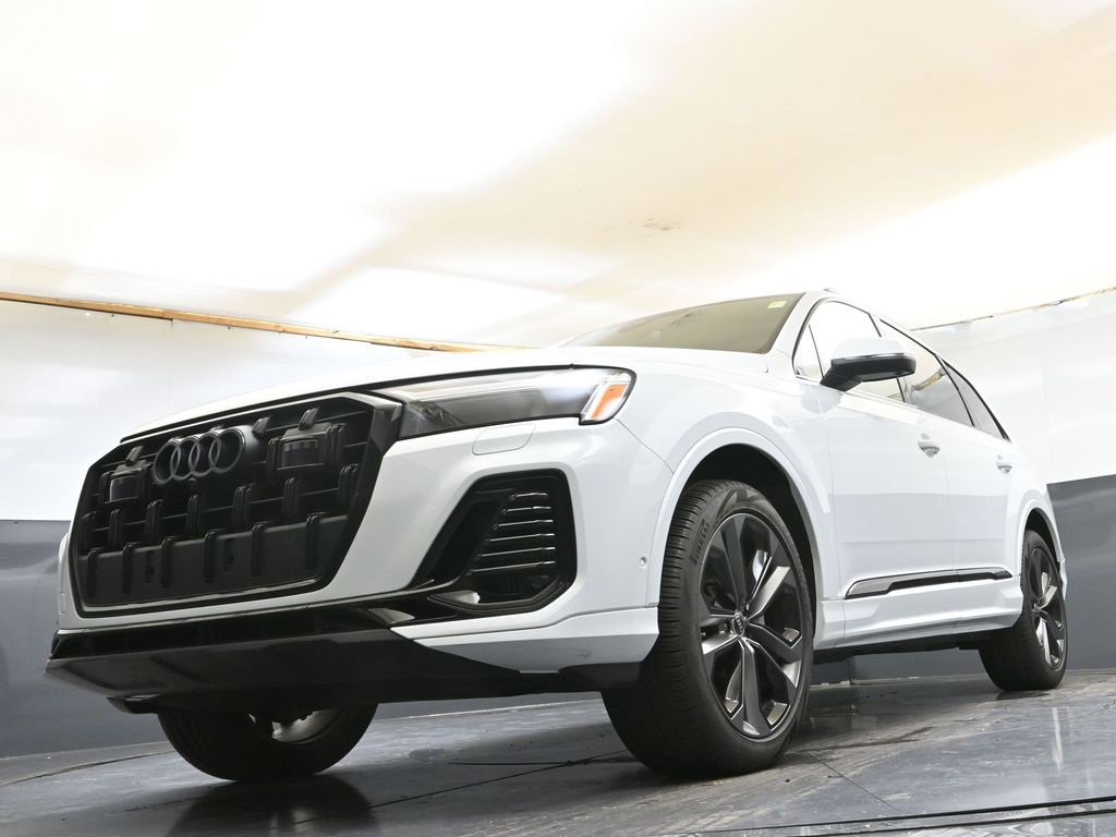 Used 2025 Audi Q7 3.0T Premium Plus w/ Premium Plus Package image 35