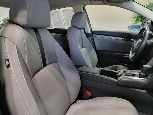 Used 2016 Honda Civic Touring image 16