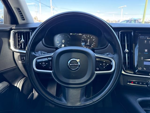 Used 2018 Volvo V90 T6 Cross Country w/ Convenience Package image 22