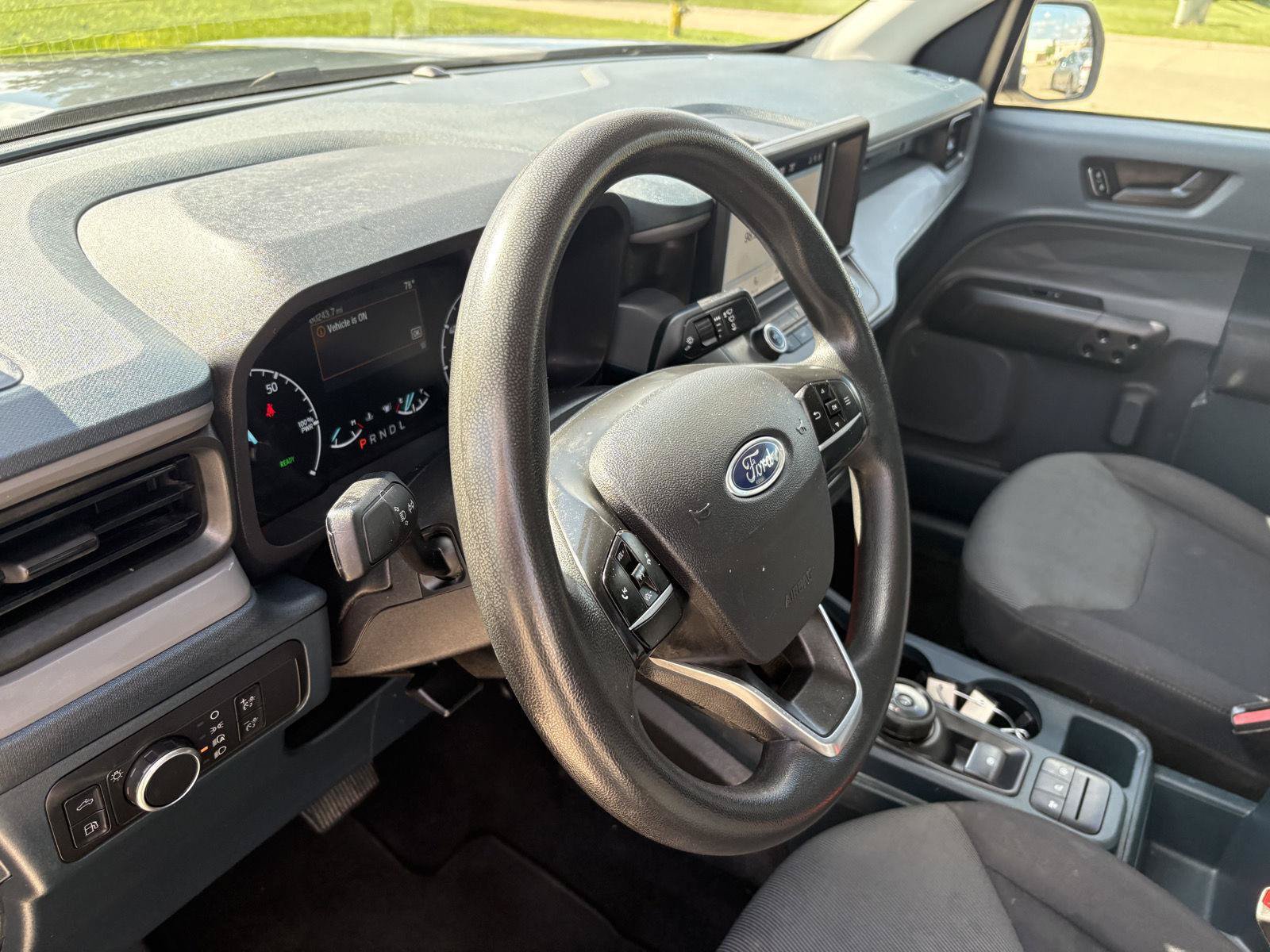 Used 2022 Ford Maverick XL FWD image 6