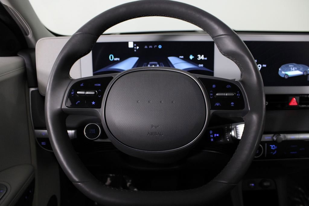 Certified 2022 Hyundai Ioniq 5 Limited w/ Cargo Package image 25