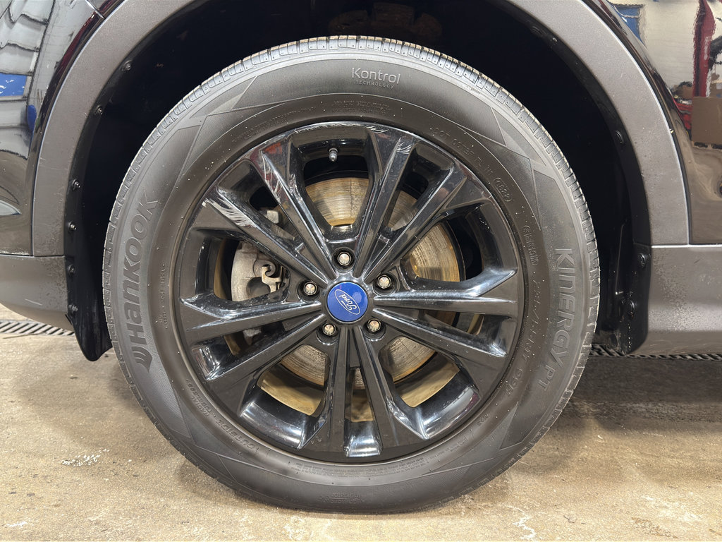 Used 2019 Ford Escape SE image 8