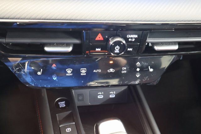 New 2026 Nissan Kicks SR w/ Cold Weather Package image 18