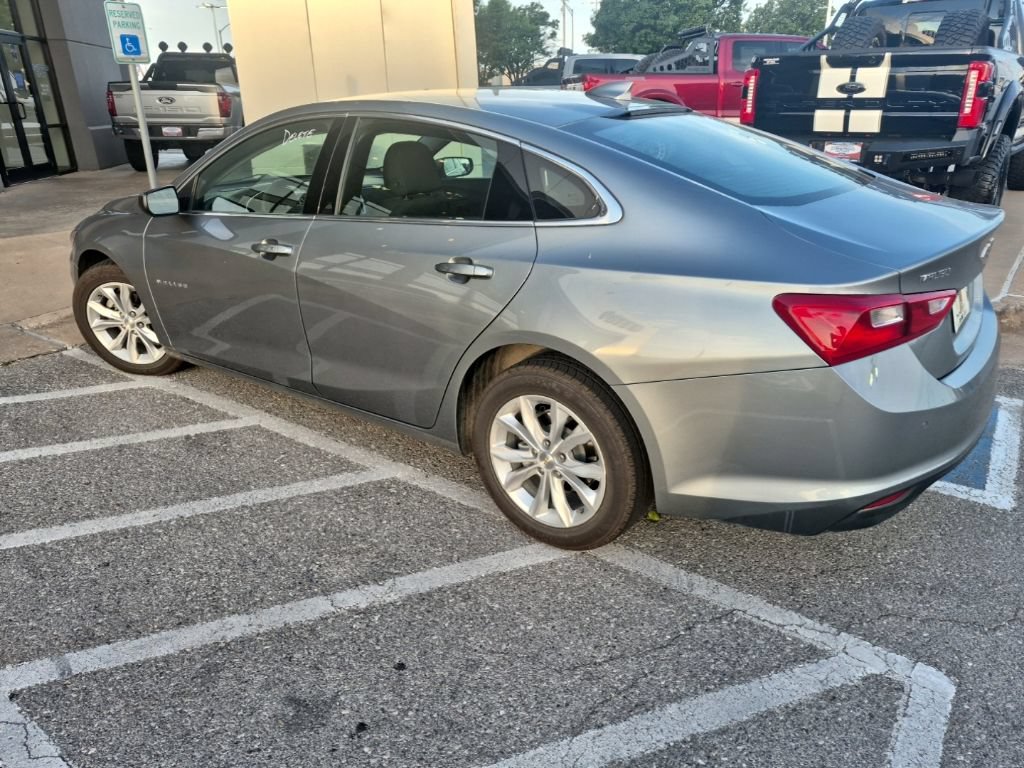 Used 2025 Chevrolet Malibu LT FWD image 7