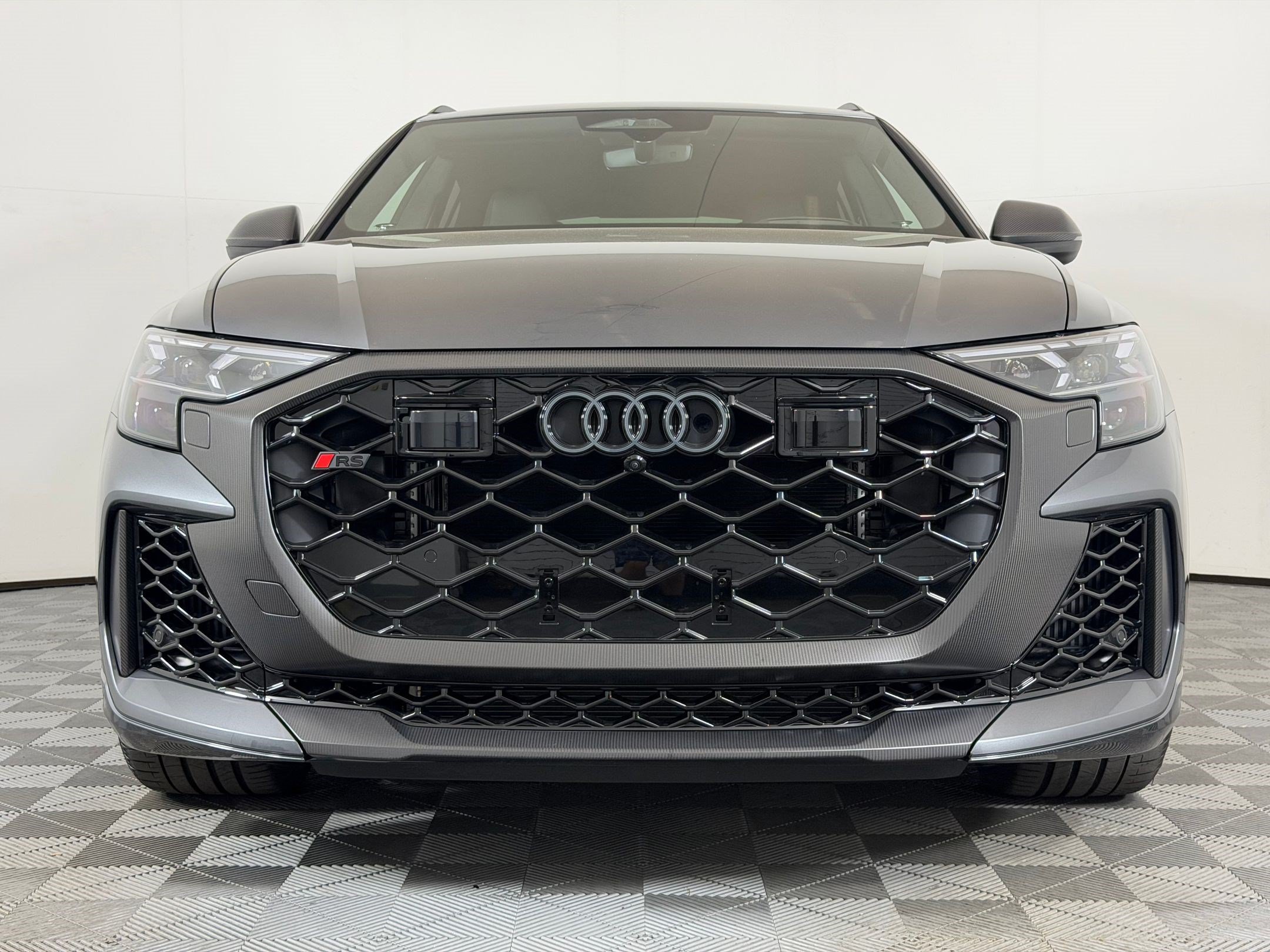 New 2027 Audi RS Q8 performance AWD/4WD image 6