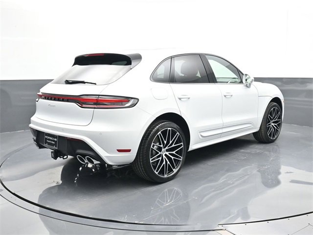 New 2026 Porsche Macan image 25