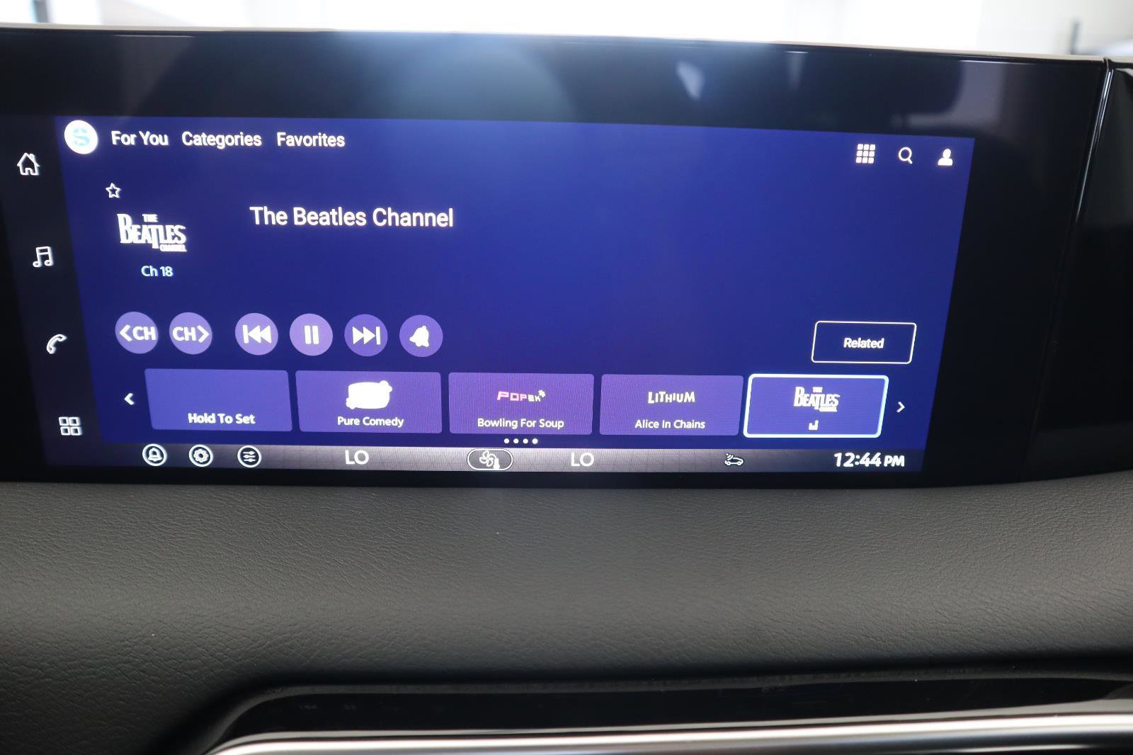 New 2026 Nissan Armada SV image 23