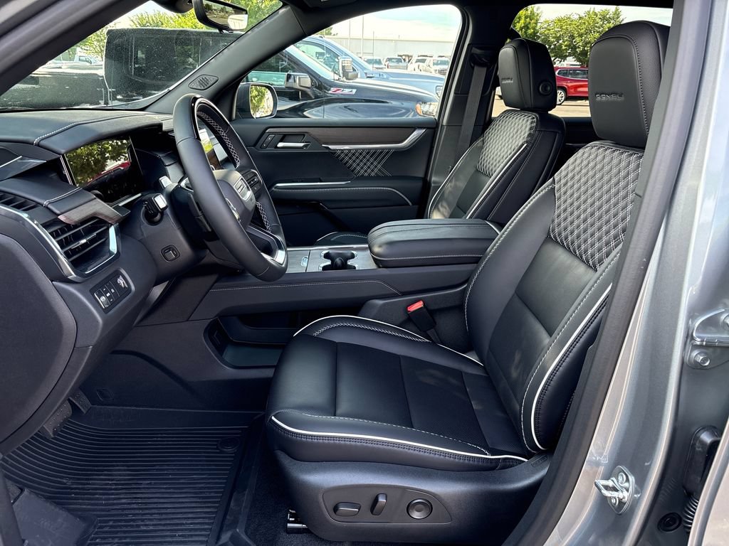 New 2026 GMC Acadia Denali w/ Super Cruise Package FWD image 11