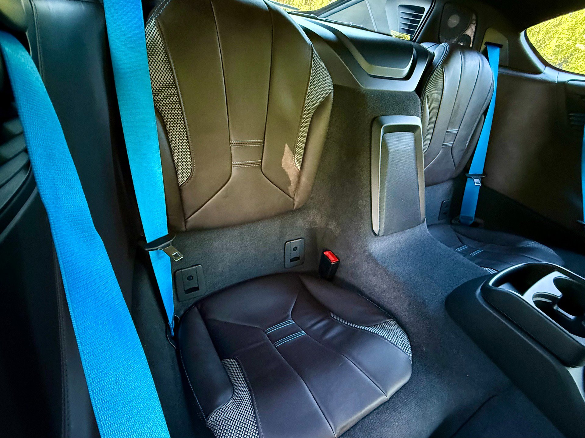 Used 2019 BMW i8 Coupe AWD/4WD image 19