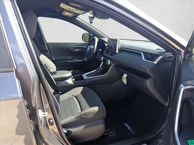 New 2025 Toyota RAV4 SE image 20