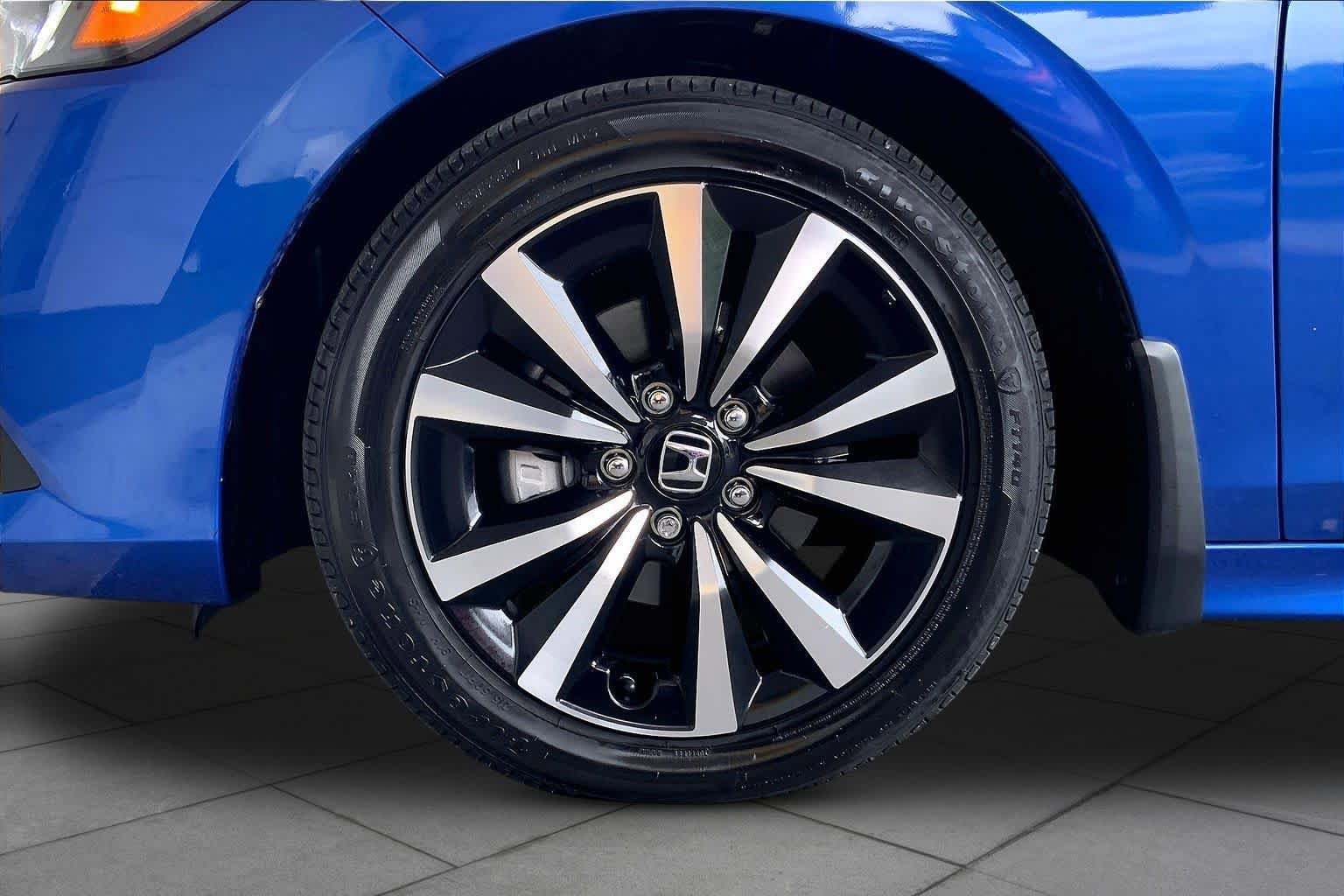 Used 2024 Honda Civic EX image 11