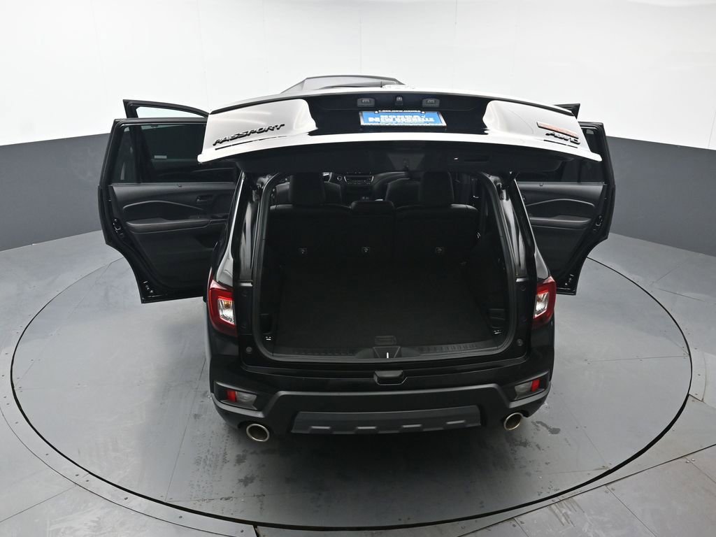 Used 2023 Honda Passport TrailSport image 51