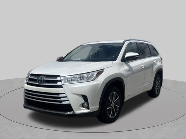 Used 2018 Toyota Highlander XLE AWD/4WD image 1