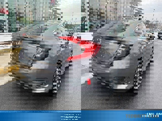 Used 2016 Honda Civic EX image 8